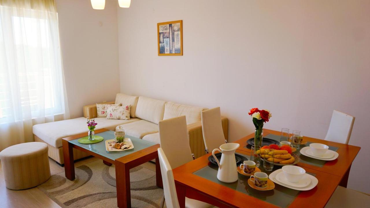 Apartment Marina Residence - Апартамент Марина Резидънс Kavarna Luaran gambar