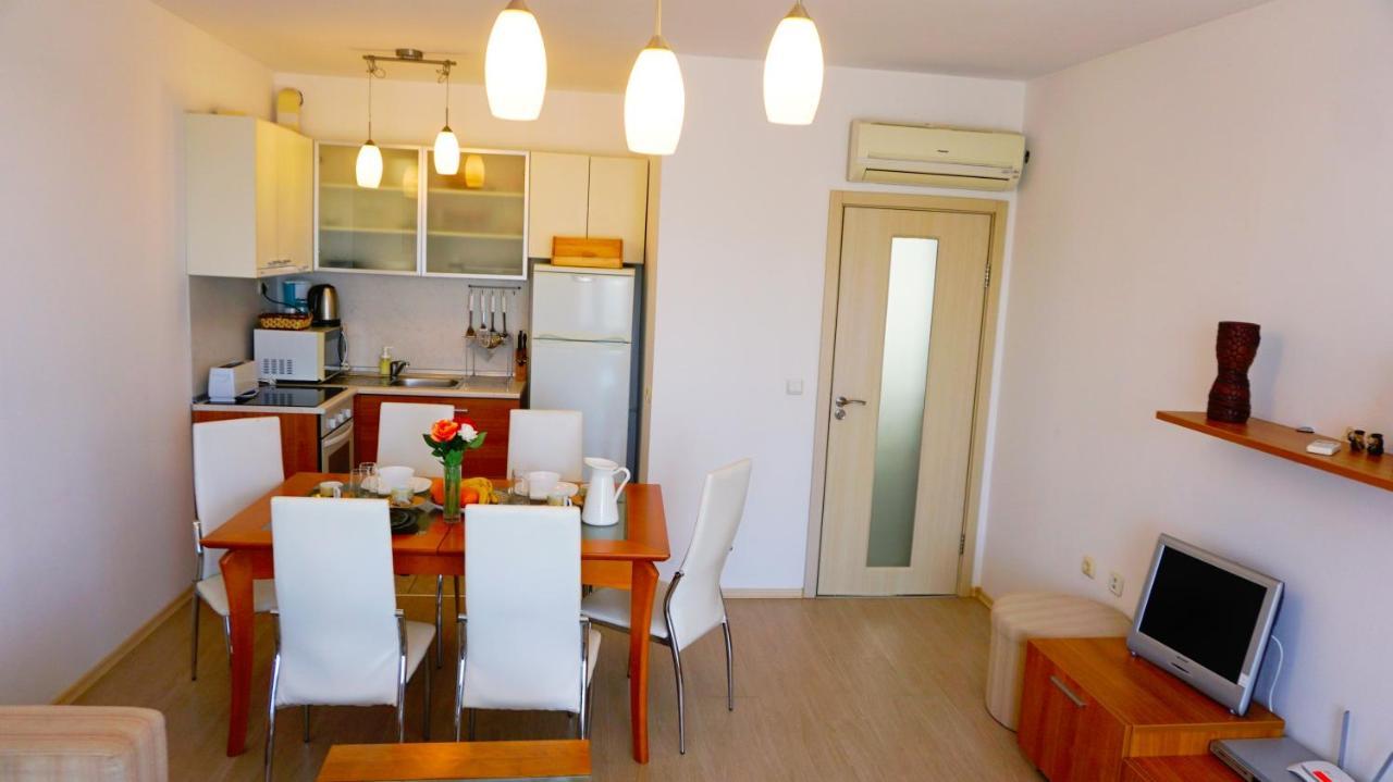 Apartment Marina Residence - Апартамент Марина Резидънс Kavarna Luaran gambar