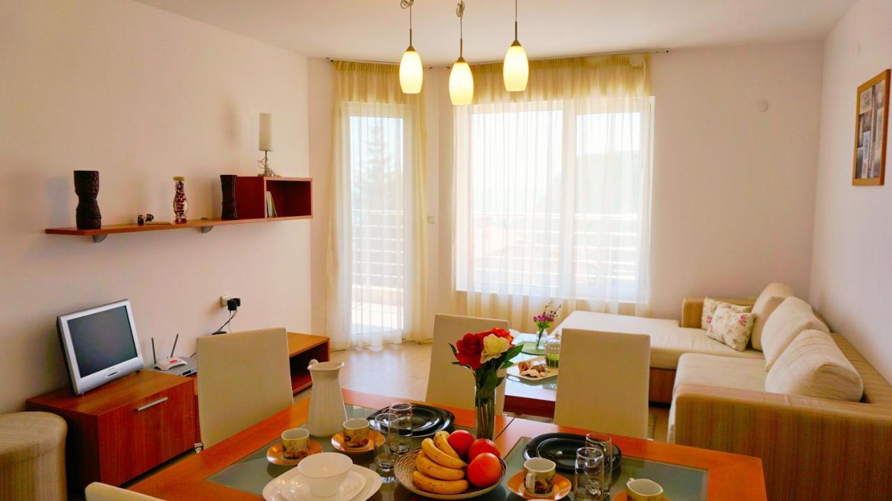 Apartment Marina Residence - Апартамент Марина Резидънс Kavarna Luaran gambar