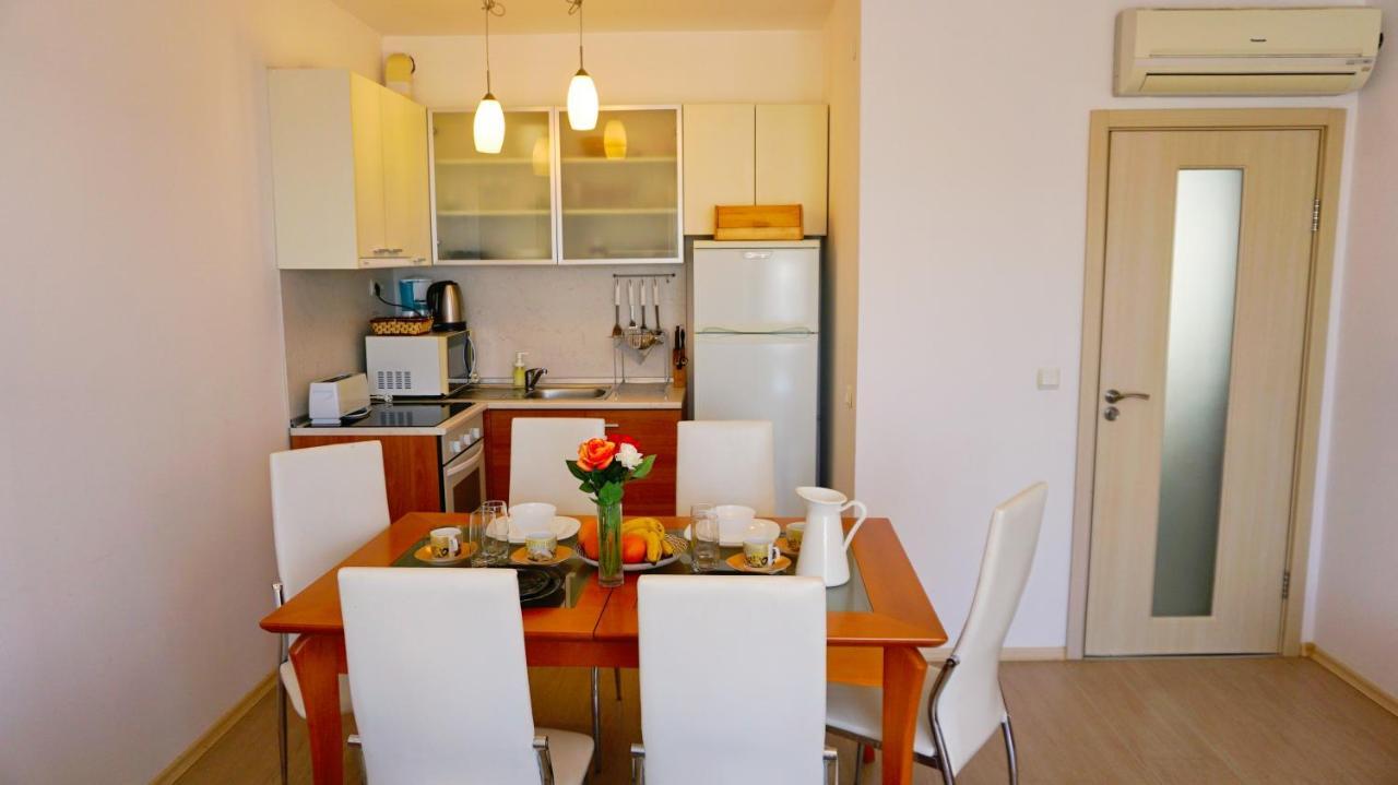 Apartment Marina Residence - Апартамент Марина Резидънс Kavarna Luaran gambar