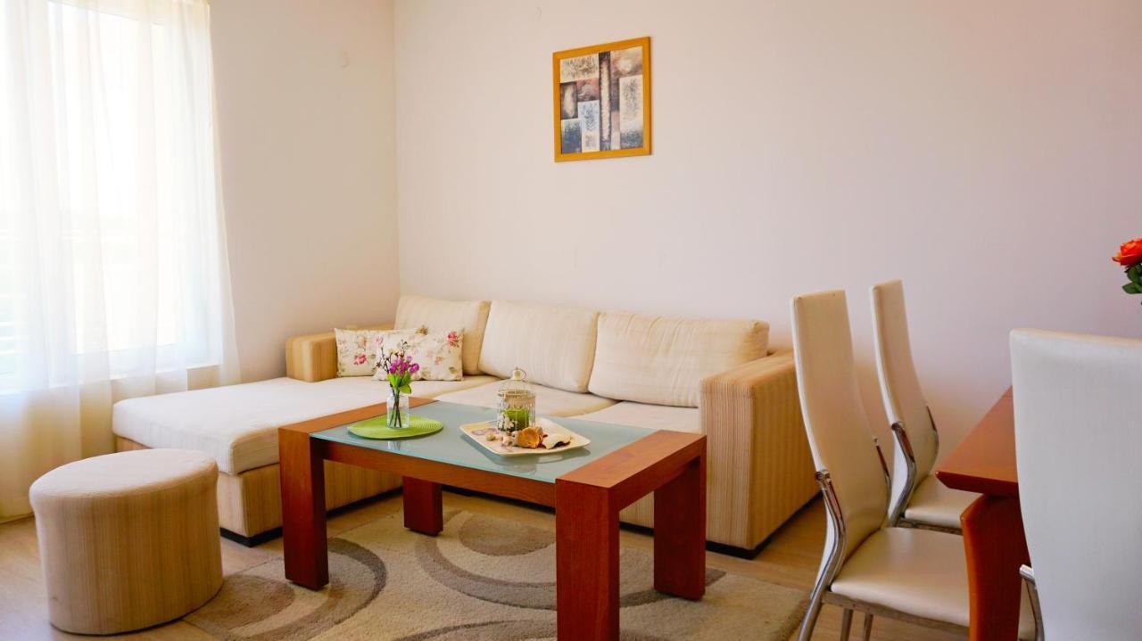 Apartment Marina Residence - Апартамент Марина Резидънс Kavarna Luaran gambar