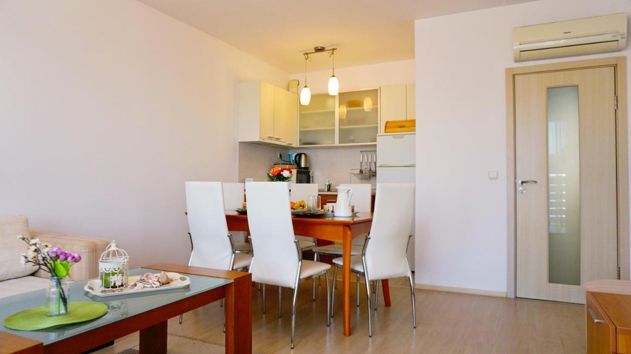 Apartment Marina Residence - Апартамент Марина Резидънс Kavarna Luaran gambar